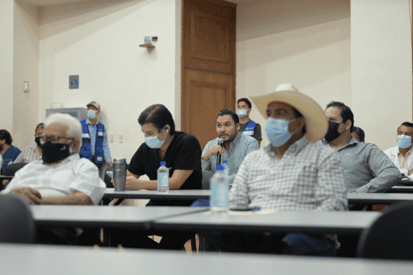 PIDE SUBCOMITÉ DE SALUD COAHUILA CENTRO REFORZAR MEDIDAS ANTICOVID Y QUE LA POBLACIÓN SE VACUNE