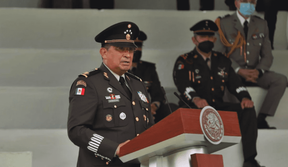 Crean Comandancia del Ejército Mexicano a cargo del general Eufemio Ibarra Flores