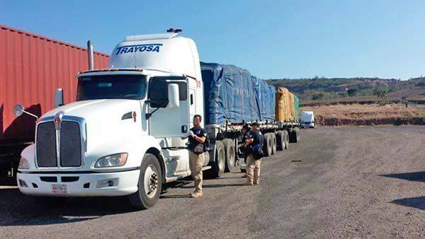 Ordenan a traileros: no se paren en la 53