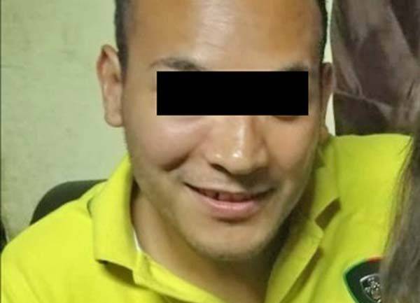 Viola a su hija de sólo 9 años