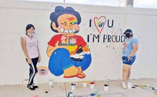 Pintan jóvenes Murales en SB