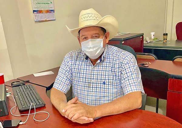 Condonarán a productores registro de fierros de herrar