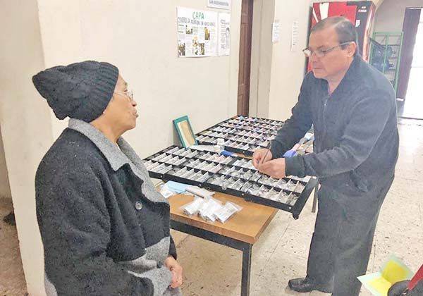 Invita DIF San Buena a campaña de lentes
