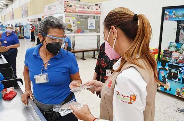 Libres de contagios adultos empacadores
