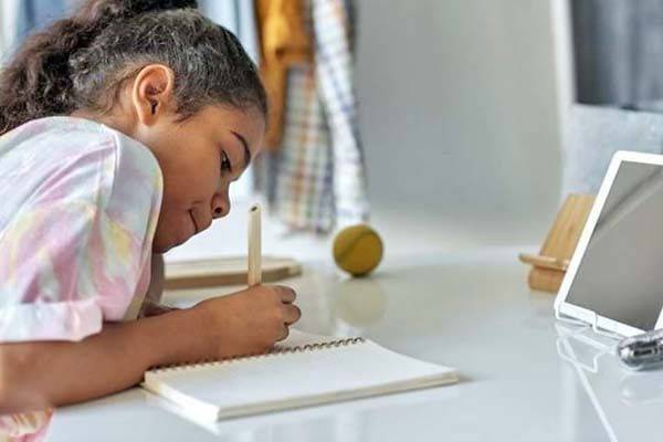 Regresarán 15 escuelas
