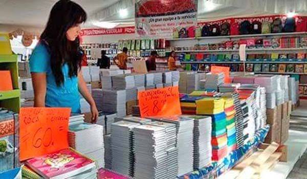Aumentan ventas de útiles escolares