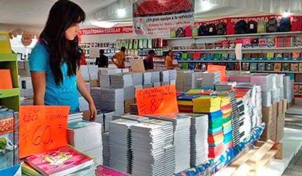 Aumentan ventas de útiles escolares
