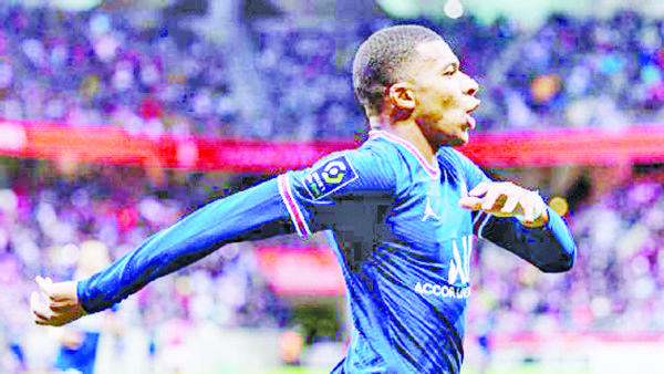 Mbappé rechazó oferta con salario superior al de Messi y Neymar en el PSG
