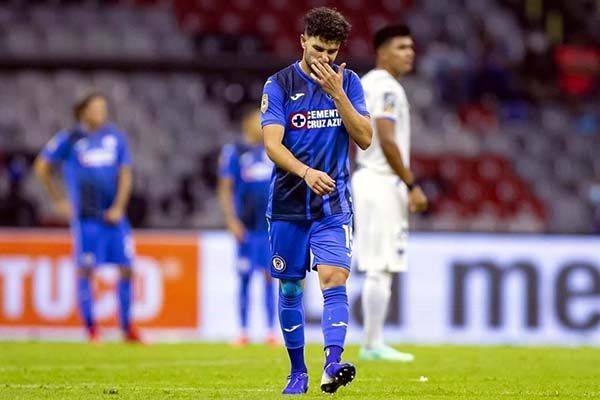 Pierde Cruz Azul ventaja e iguala con Rayados