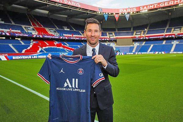 Oficial: Messi es jugador del PSG