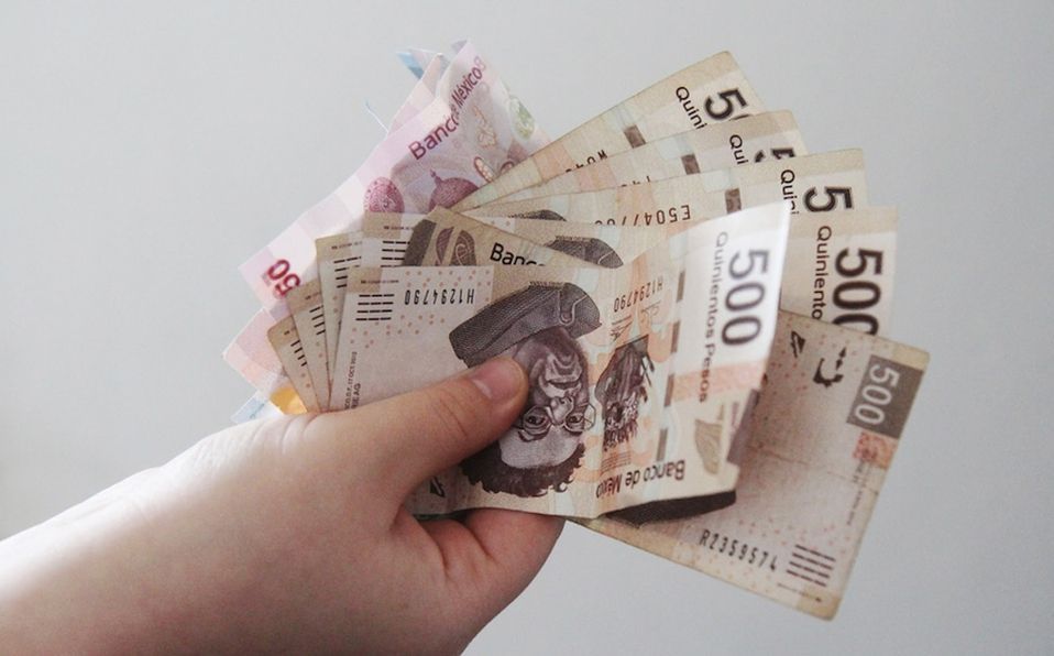 Crédito a pequeñas y medianas empresas repunta en 2021: Banxico