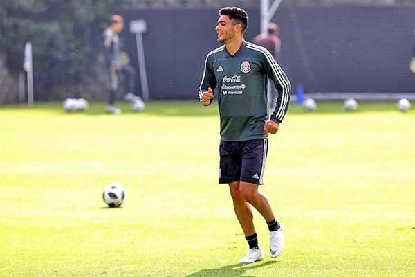Incluyen a Raúl para inicio de la Eliminatoria