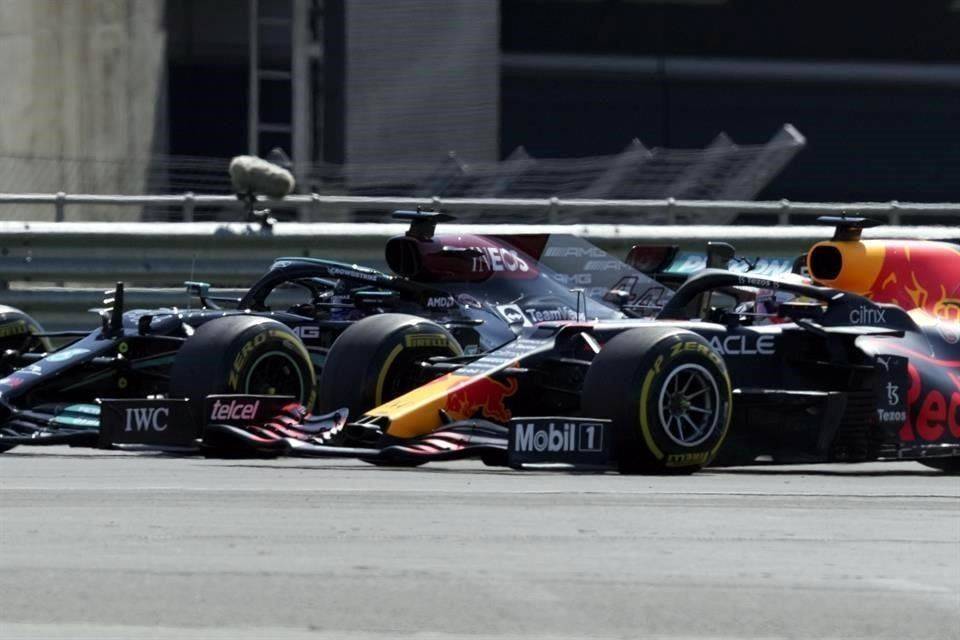 ¿Por qué no se llevan bien Red Bull y Mercedes?