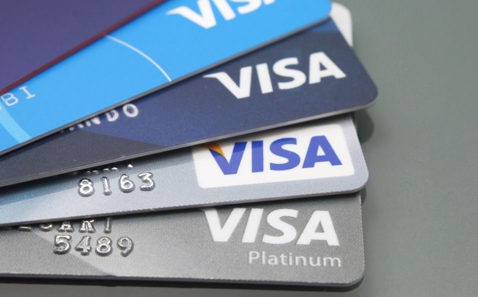 Mexicanos dan de baja más de un millón 200 mil tarjetas de crédito