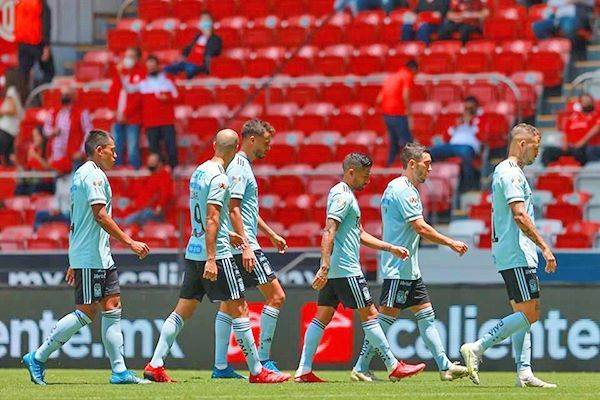 Se desfondan los Tigres en Toluca