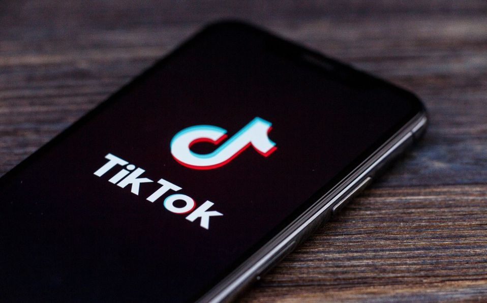 TikTok supera a Facebook como la aplicación más popular en el mundo; éste es el ‘Top 10’