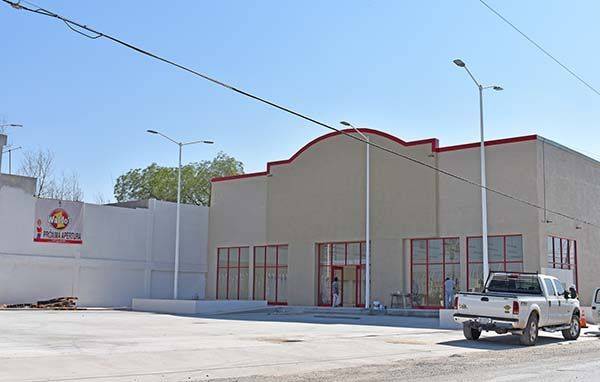 Construyen nuevo Waldo´s al norte