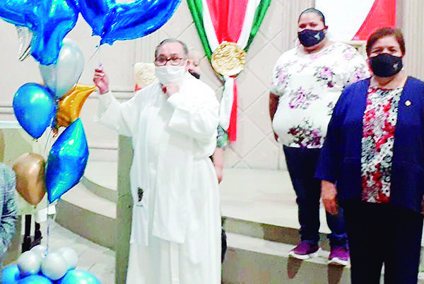 Pide sacerdote matar a mujeres que abortan