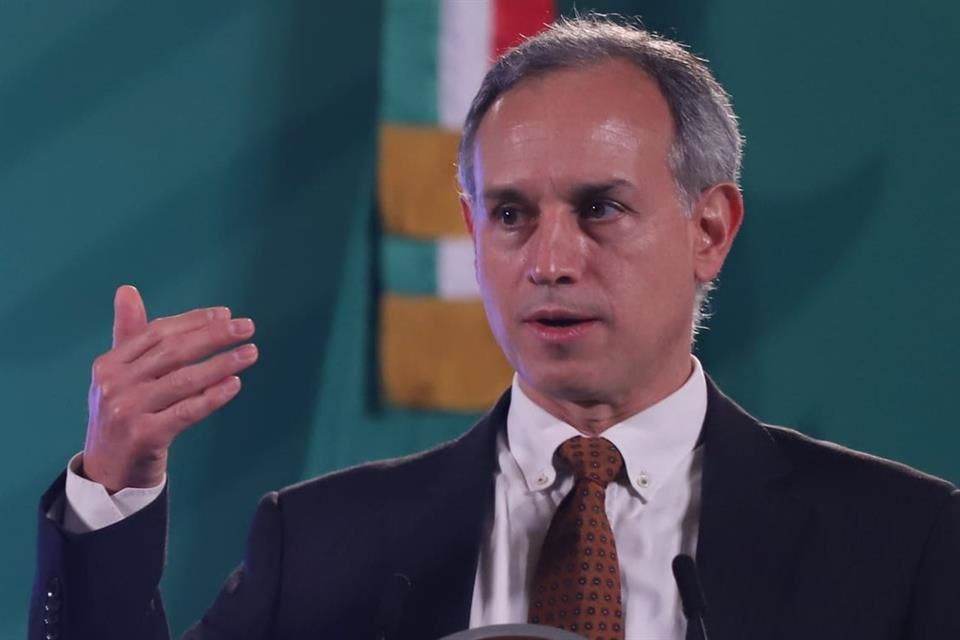 Vacuna a menor quita dosis a alguien en riesgo.- Gatell