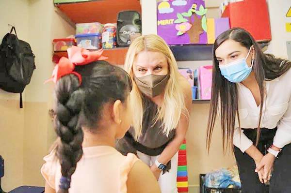 Hacen equipo para proteger a infantes