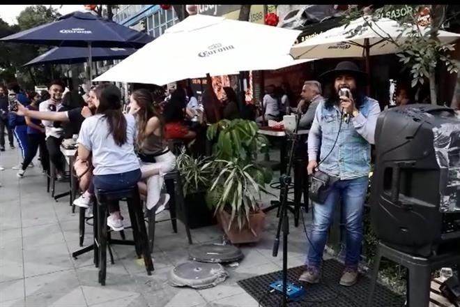 Anuncian reapertura de antros y bares en CDMX