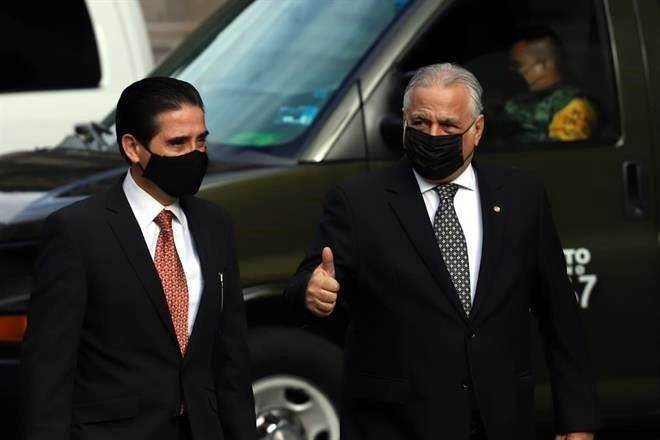 Aparece Scherer en Palacio
