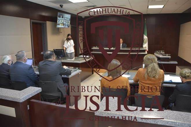 Revocan vinculación a proceso de Maru Campos