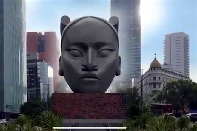 Muestra escultor monumento que sustituirá a Colón