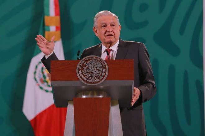 No quiero estatuas mías ni mi nombre en calles.- AMLO
