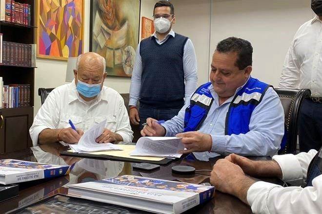 Retrasa ‘Olaf’ cambio de poderes en BCS