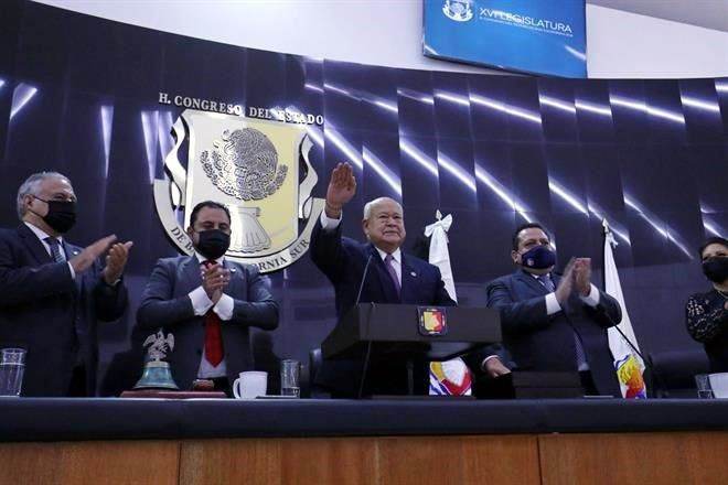 Asume Castro como Gobernador de BCS