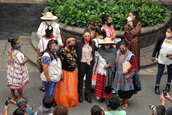 Reivindican mujeres indígenas presencia en Reforma