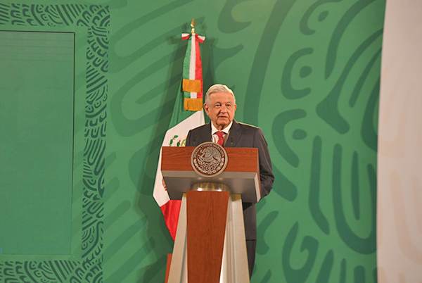 Puedo estar tranquilo, sé que no hay corrupción en la CRE: AMLO