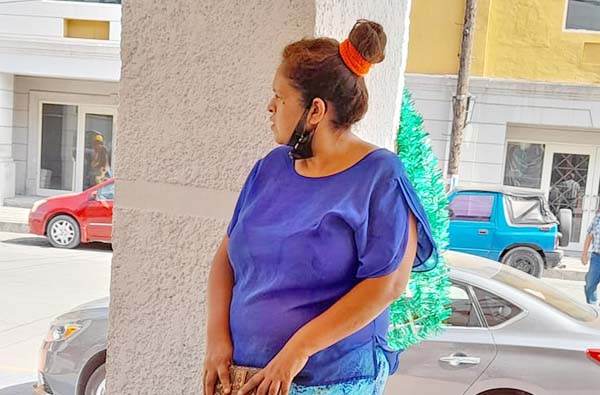 Escucha voces y quiere asesinar a sus dos hijas