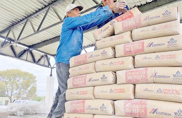 Entrega San Buena cemento subsidiado