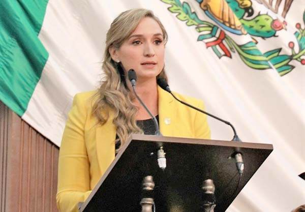 Apoya a universitarios diputada local del PRI