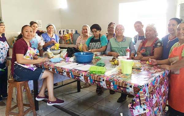 Invita DIF San Buena a curso de repostería