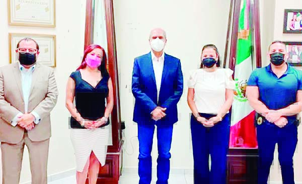 Sostiene Mario Dávila reuniones de análisis