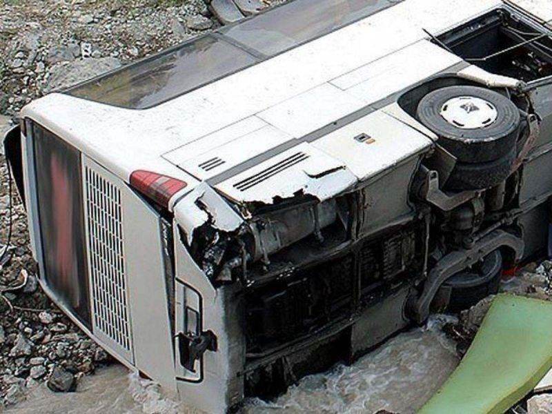 Accidente de autobús deja al menos 12 muertos en Egipto