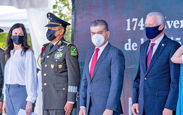 Conmemoran gesta de los Niños Héroes