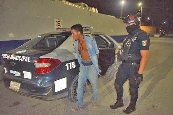 Conducía ebrio y le quitan auto