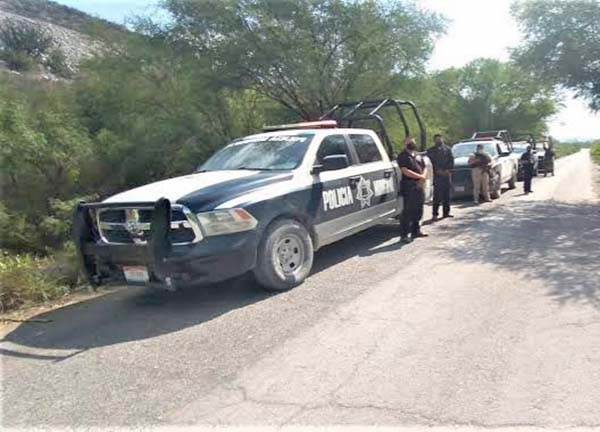 Le roban su camioneta en brecha de Castaños