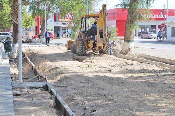 Avanza 50% obra de embanquetado
