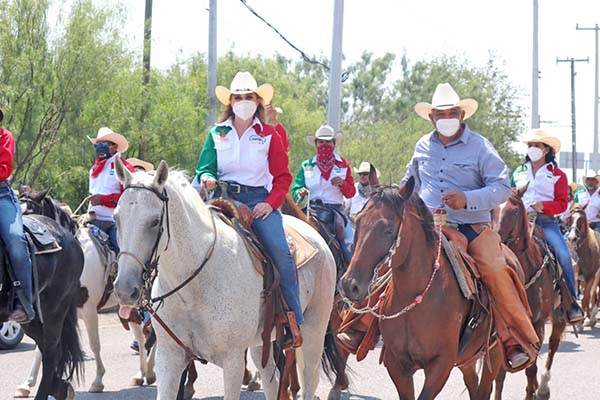 Exitosa Cabalgata Santo Domingo-Sabinas