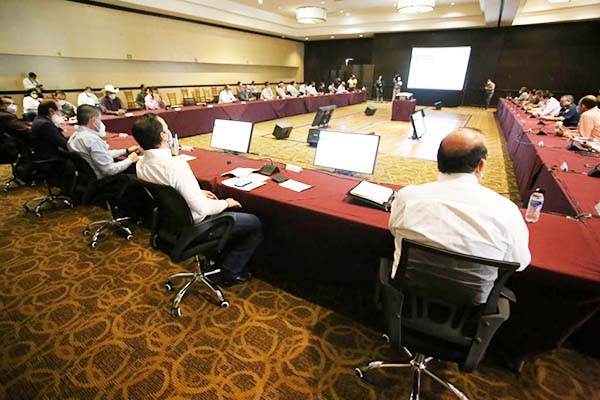 Llega Subcomité Covid Sureste a 135 sesiones