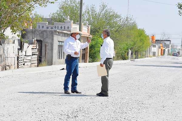 Avanza pavimentación en calles de Frontera