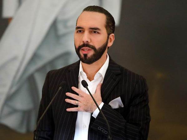Corte Suprema de El Salvador avala reelección del presidente