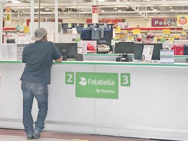 Entrega Soriana tarjetas clonadas