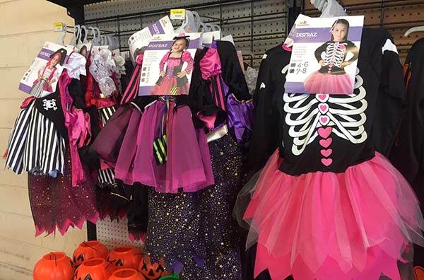 Apuestan comerciantes a ventas por Halloween