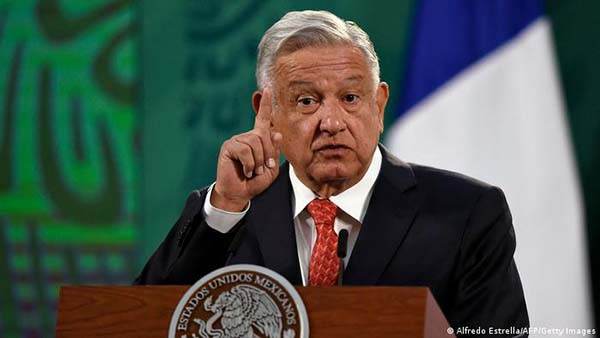 AMLO invita a Quirino Ordaz, gobernador priista de Sinaloa, a incorporarse a su gabinete